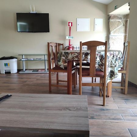 Solar De Maceira Aparthotel Seia Ruang foto